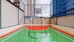 Image 9 - 33239
